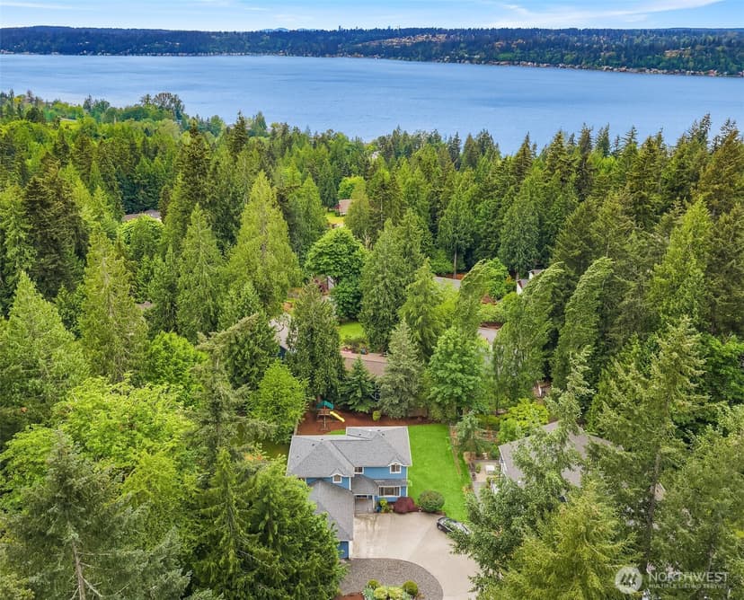 Property photo for 211 210th Avenue NE, Sammamish photo 30