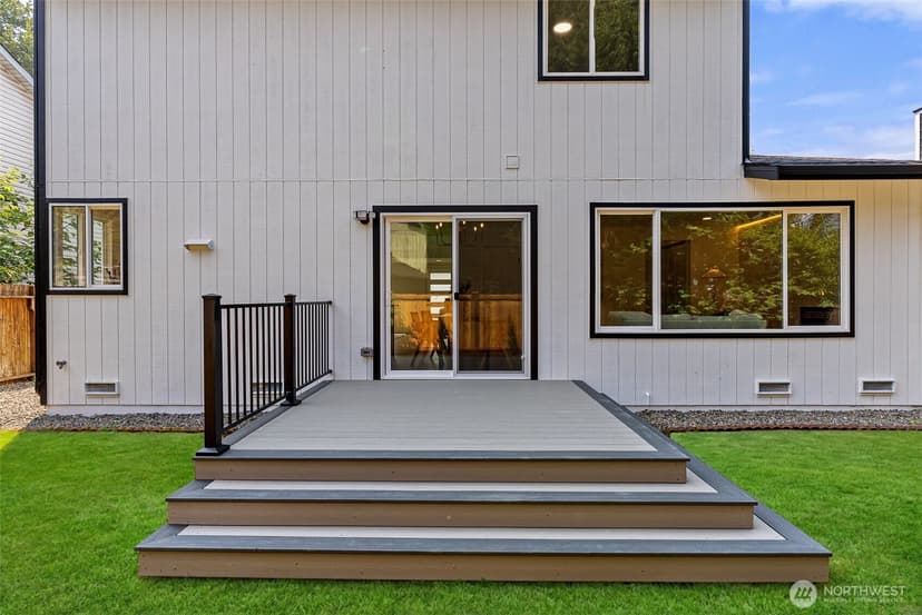 Property photo for 107 Alder Street, Everett photo 40