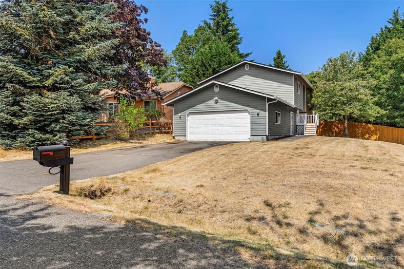 Property photo for 7337 E Patricia Street, Port Orchard