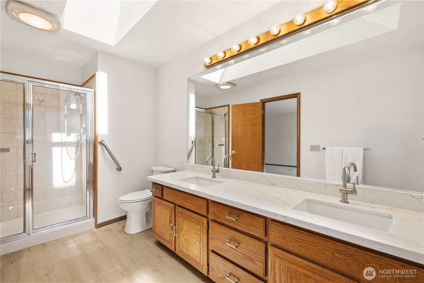 Property photo for 826 169th Place SW, Lynnwood photo 16