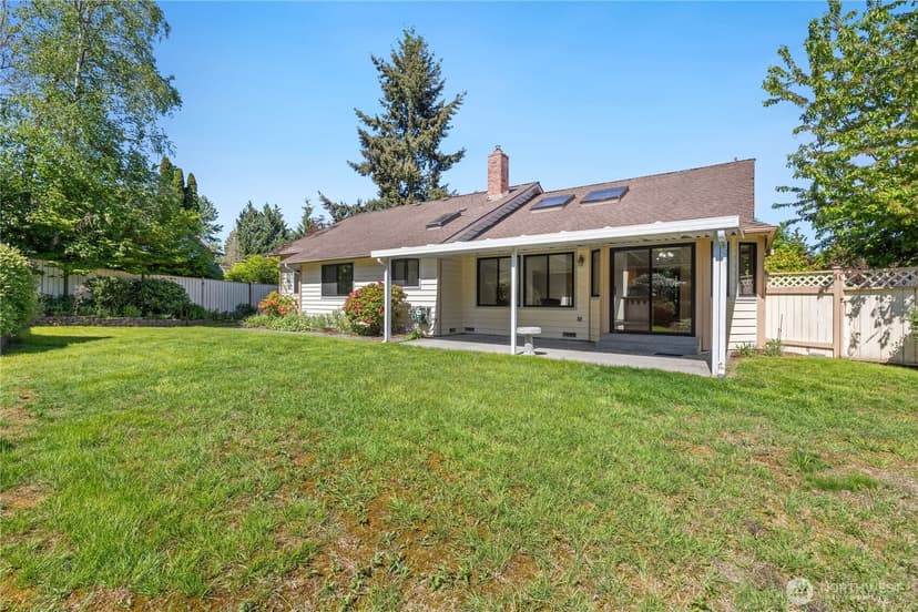 Property photo for 826 169th Place SW, Lynnwood photo 24