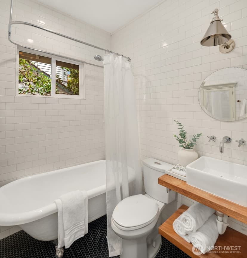 Property photo for 7508 3rd Avenue NW, Seattle photo 20