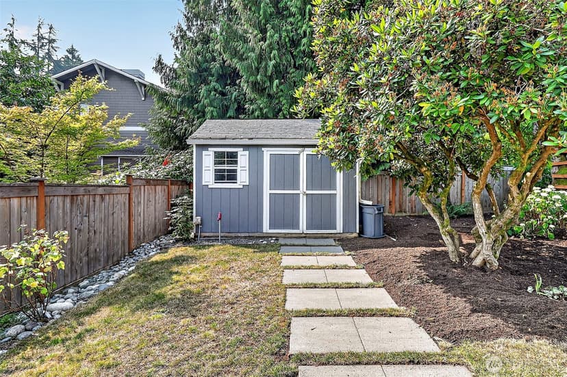 Property photo for 7247 SE 29th Street, Mercer Island photo 34