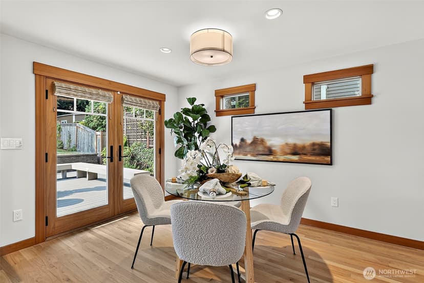 Property photo for 7247 SE 29th Street, Mercer Island photo 8
