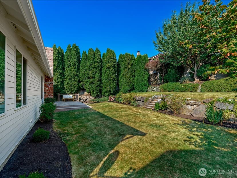 Property photo for 1812 Lumley Avenue, Mukilteo photo 34