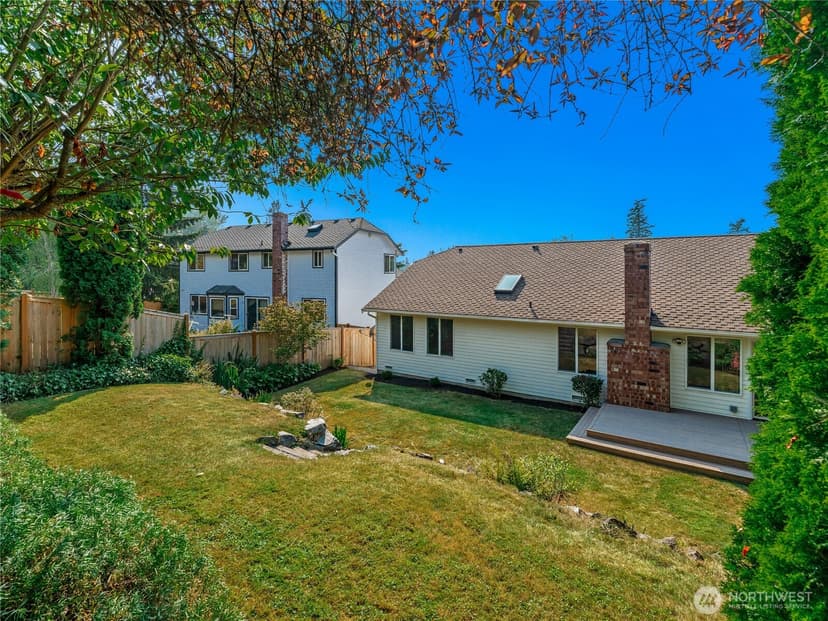 Property photo for 1812 Lumley Avenue, Mukilteo photo 36