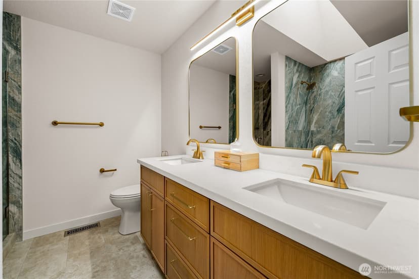 Property photo for 1812 Lumley Avenue, Mukilteo photo 18