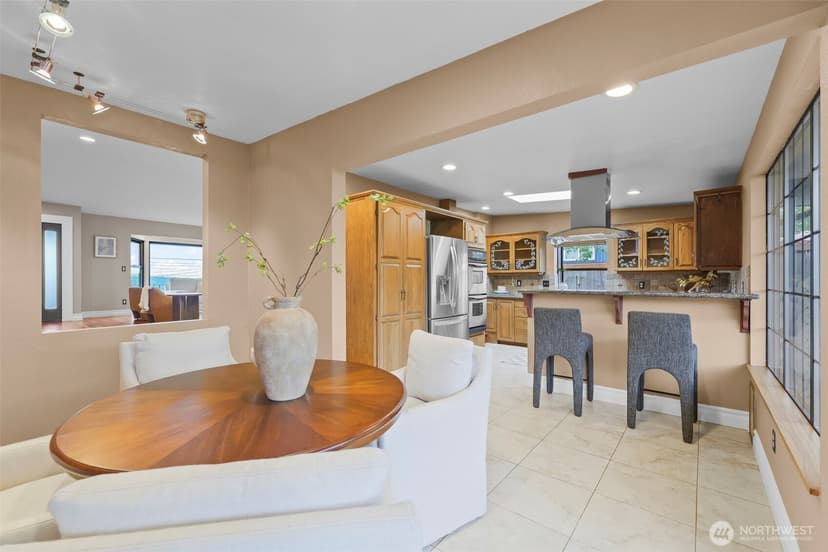 Property photo for 1871 N Skyline Drive, Tacoma photo 13