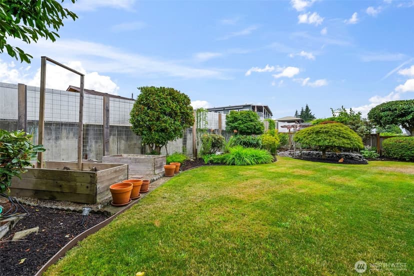 Property photo for 1871 N Skyline Drive, Tacoma photo 34