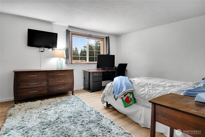 Property photo for 3126 170th Street SW, Lynnwood photo 17