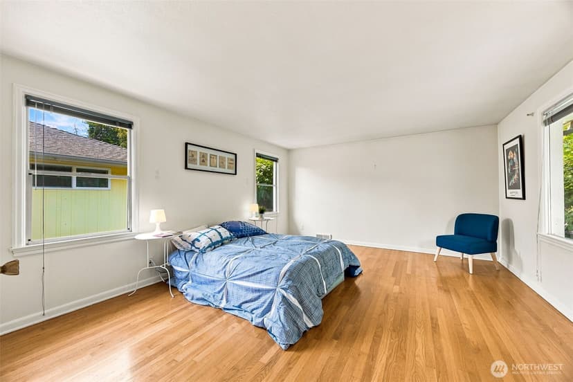 Property photo for 1542 NW 100th Street, Seattle photo 8