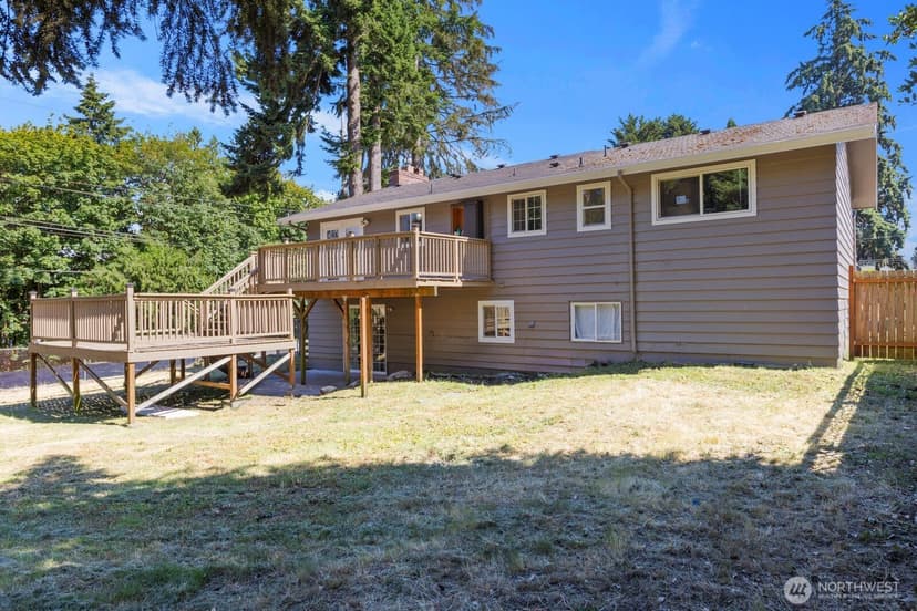 Property photo for 2102 SW 322nd Street, Federal Way photo 33