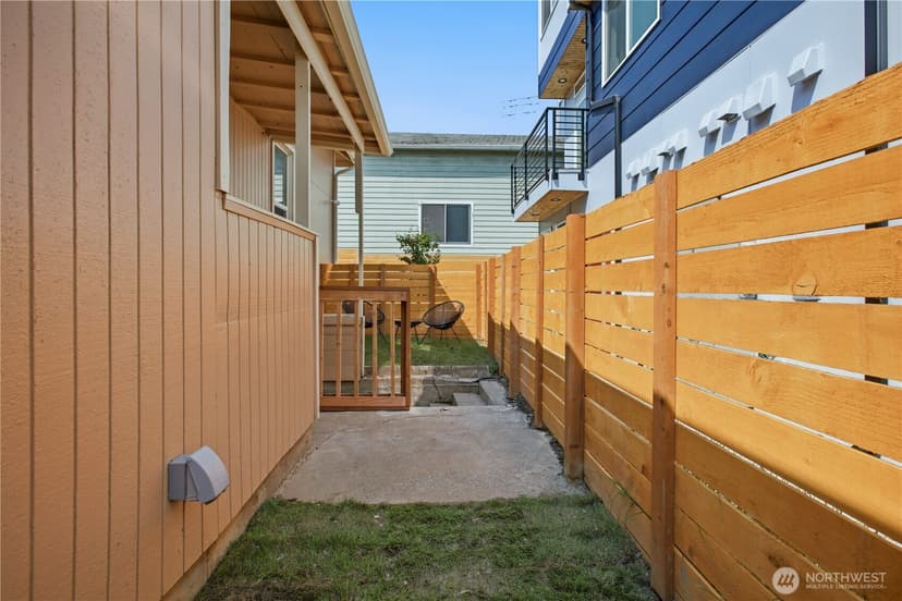 Property photo for 4406 S Othello street, Seattle photo 20