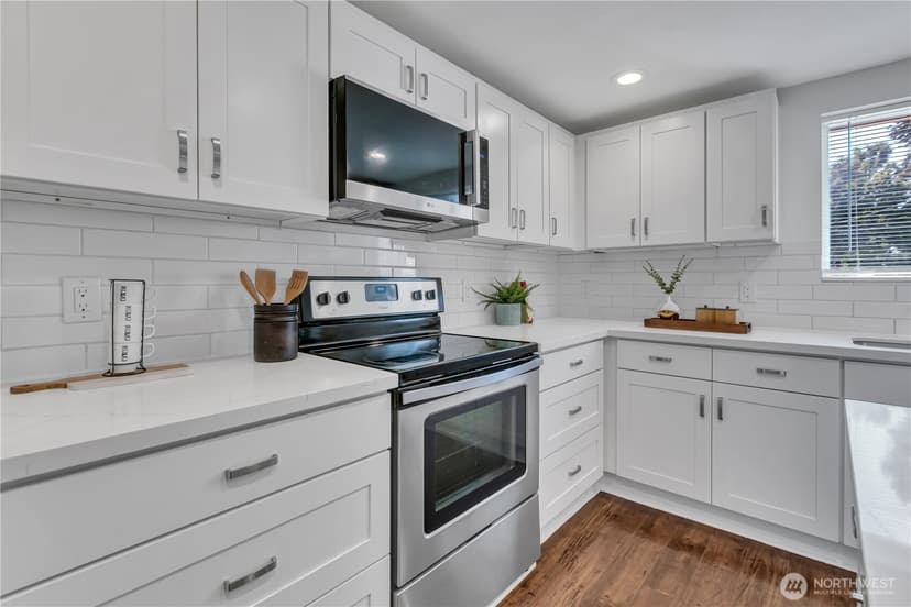 Property photo for 4406 S Othello street, Seattle photo 11