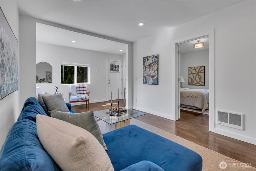 Property photo for 4406 S Othello street, Seattle photo 6