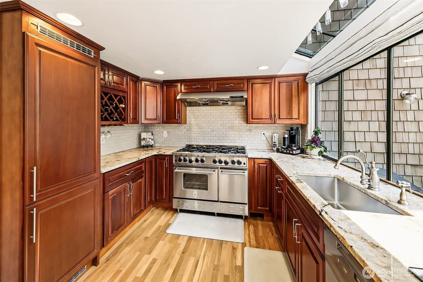Property photo for 11911 Stendall Drive N, Seattle photo 10
