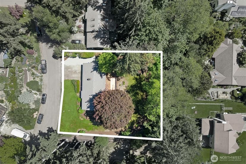 Property photo for 711 Eagle Cliff Rd NE, Bainbridge Island photo 3