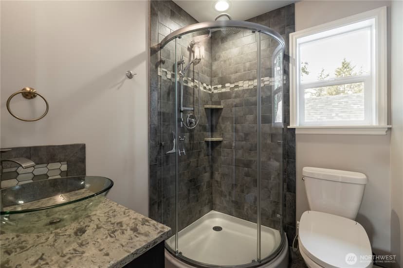 Property photo for 11633 NE 92nd Street, Kirkland photo 14
