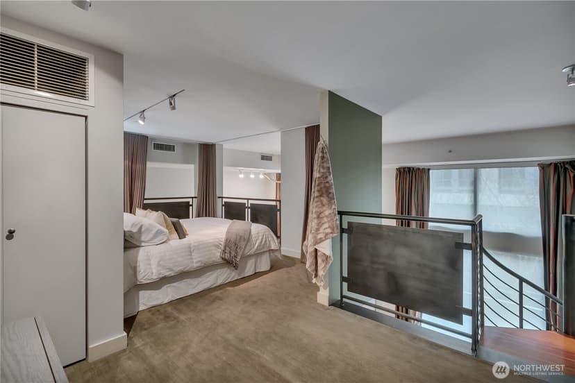 Property photo for 900 Lenora Street #W103, Seattle photo 18