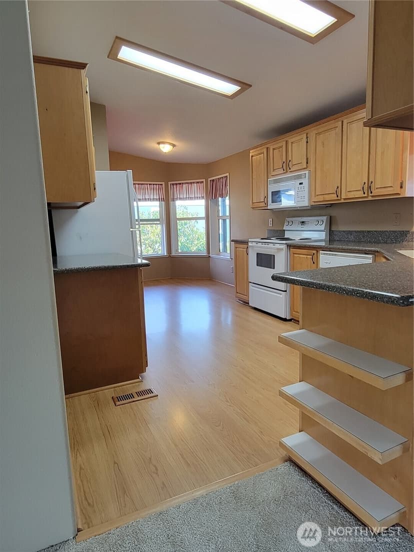 Property photo for 14727 43rd Avenue NE #102, Marysville photo 7