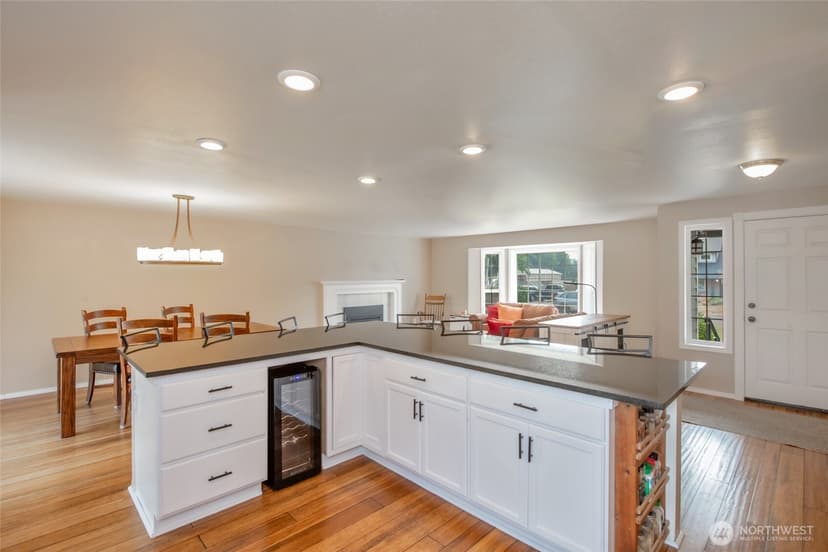 Property photo for 22605 115 Street Ct E, Bonney Lake photo 6