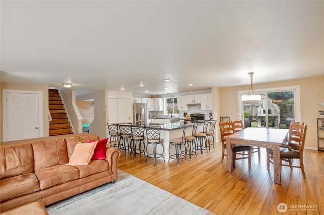 Property photo for 22605 115 Street Ct E, Bonney Lake photo 5