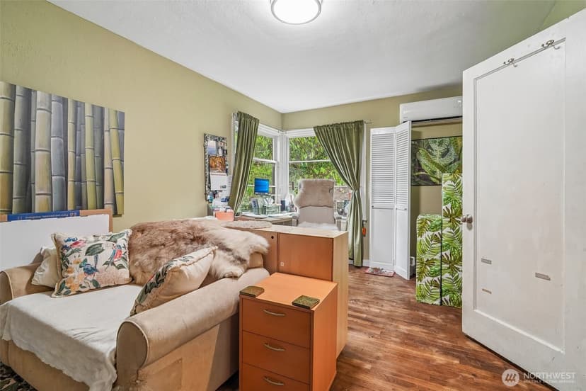 Property photo for 10747 56th Avenue S, Seattle photo 18