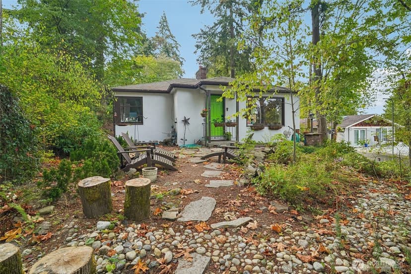 Property photo for 10747 56th Avenue S, Seattle photo 28