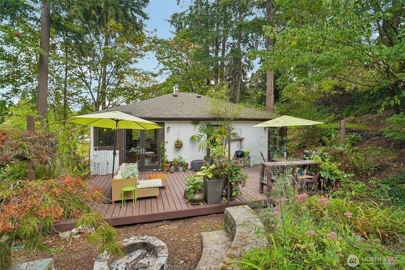 Property photo for 10747 56th Avenue S, Seattle photo 29