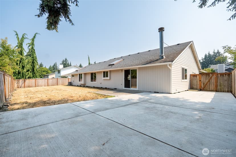 Property photo for 3904 80th Avenue W, University Place photo 27