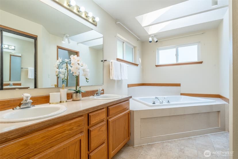 Property photo for 3904 80th Avenue W, University Place photo 19