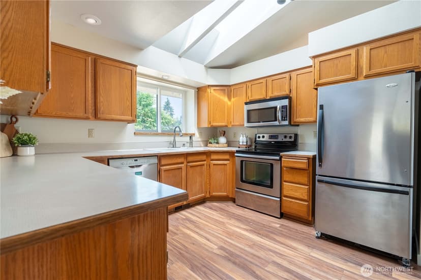 Property photo for 3904 80th Avenue W, University Place photo 13