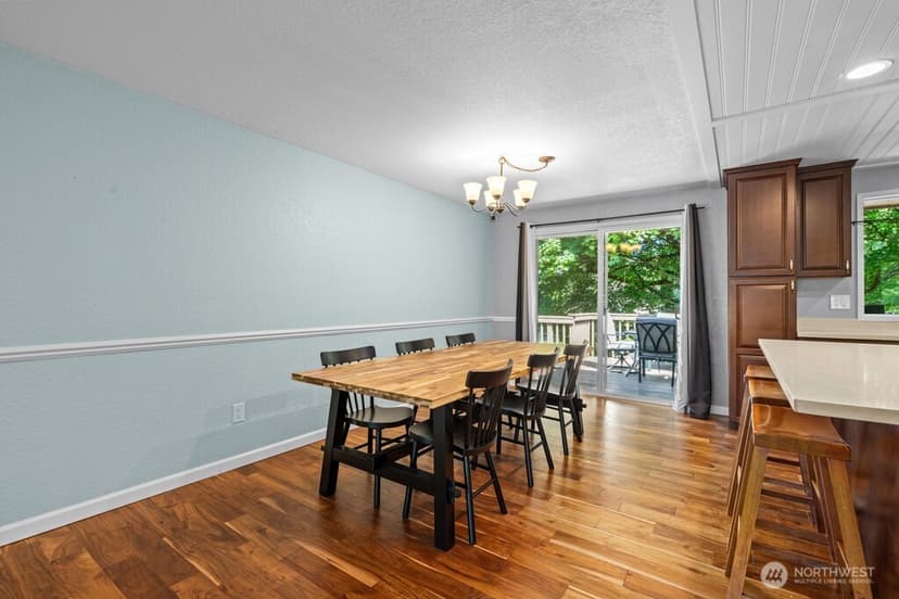 Property photo for 10429 34th Drive SE, Everett photo 7
