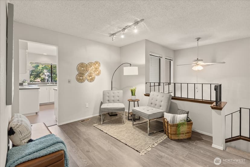 Property photo for 9916 NE 116th Street #202, Kirkland photo 6