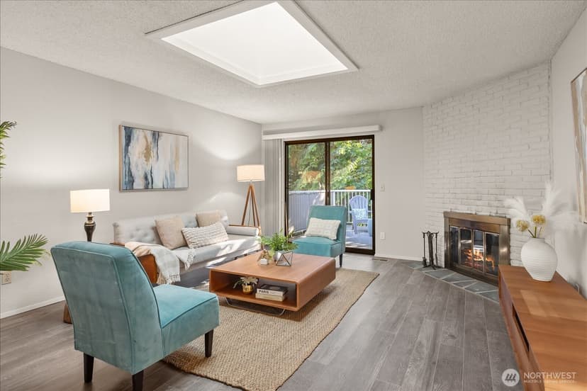 Property photo for 9916 NE 116th Street #202, Kirkland photo 2