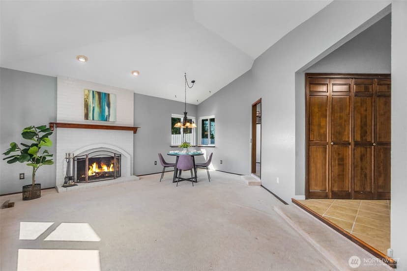 Property photo for 3902 Larchmont Avenue NE, Tacoma photo 25