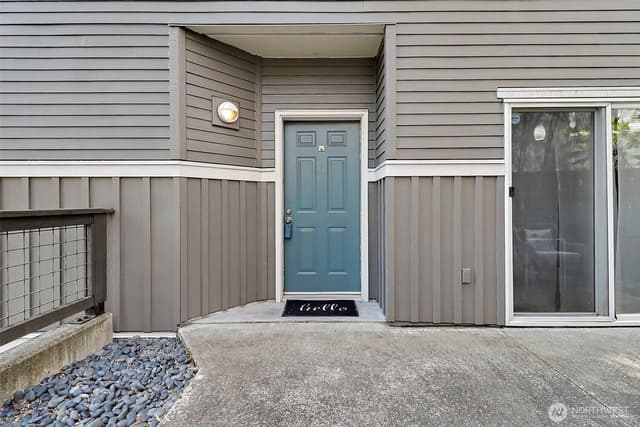 Property photo for 1551 Cherrylane Avenue S #1551, Seattle photo 5