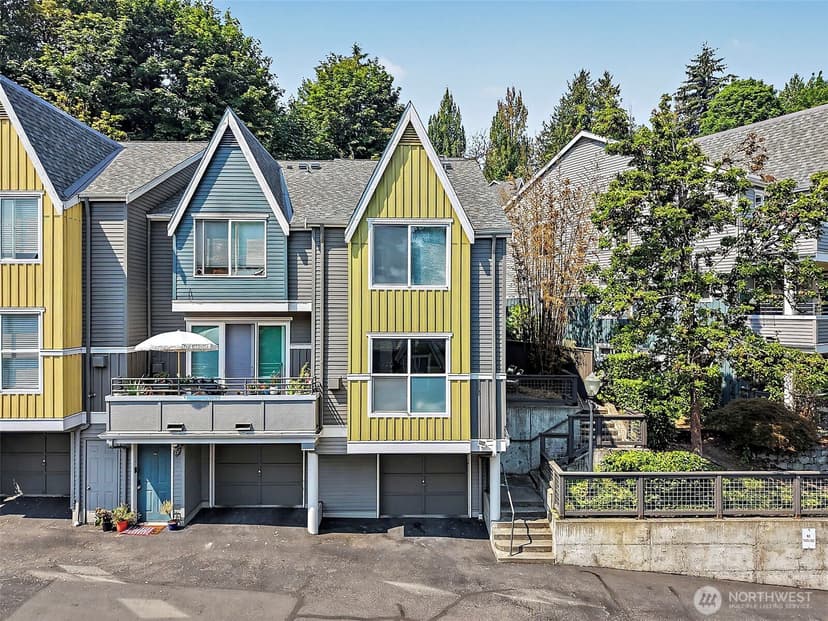 Property photo for 1551 Cherrylane Avenue S #1551, Seattle photo 2