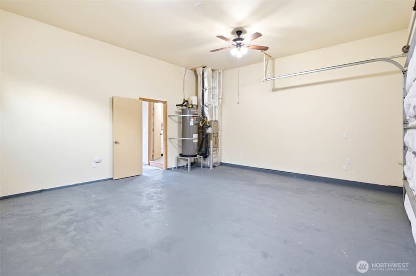 Property photo for 28546 20th Avenue S, Federal Way photo 15