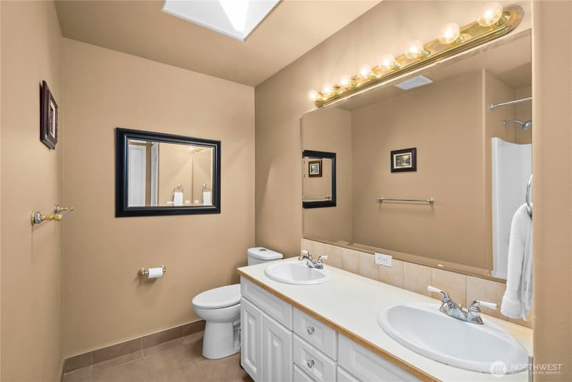 Property photo for 3610 106th Avenue Ct E, Edgewood photo 29