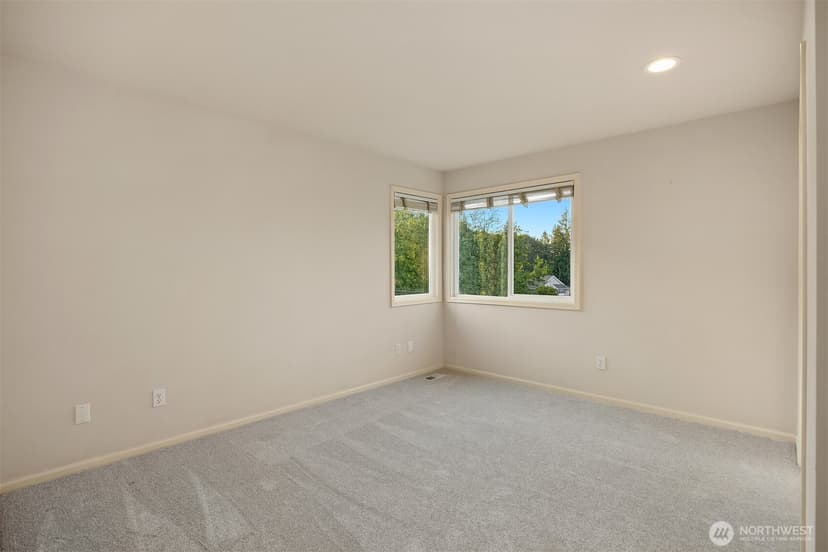 Property photo for 27706 Manion Way NE, Duvall photo 22