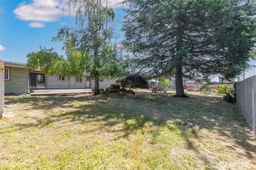 Property photo for 24325 16th Avenue S, Des Moines photo 25