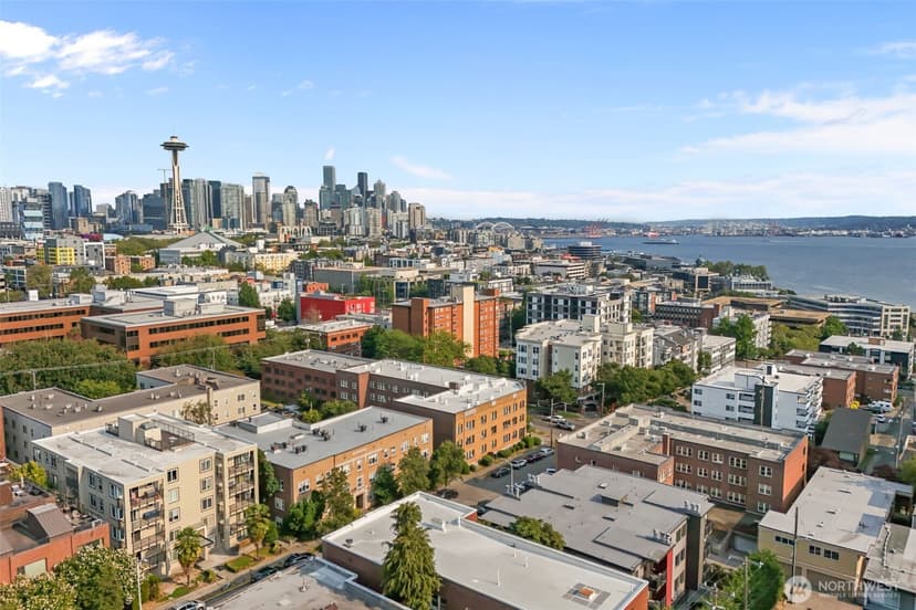 Property photo for 626 4th Avenue W #306, Seattle photo 40