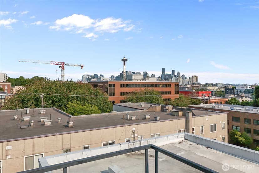 Property photo for 626 4th Avenue W #306, Seattle photo 34