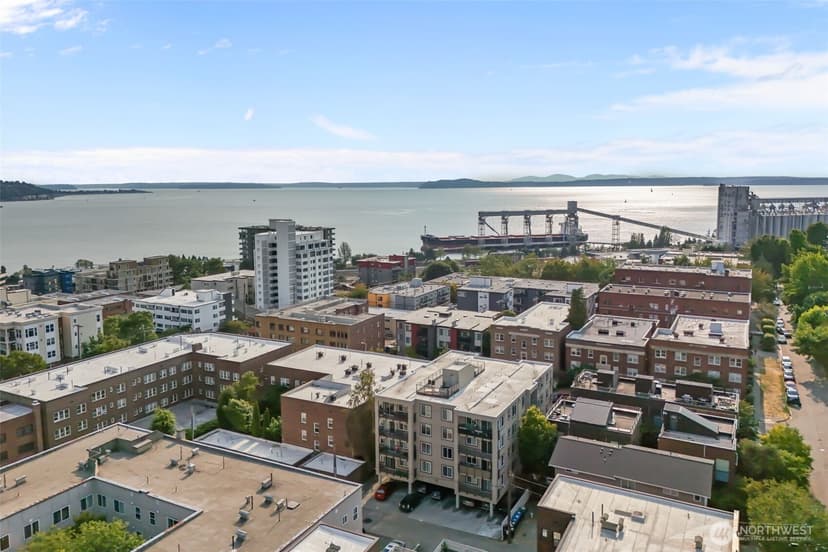 Property photo for 626 4th Avenue W #306, Seattle photo 39