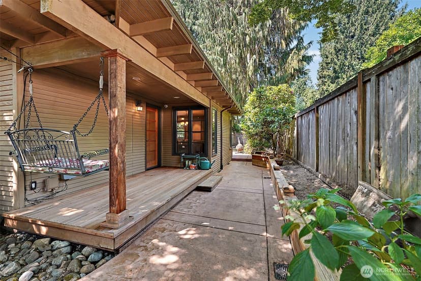 Property photo for 12838 NE 73rd Street, Kirkland photo 32