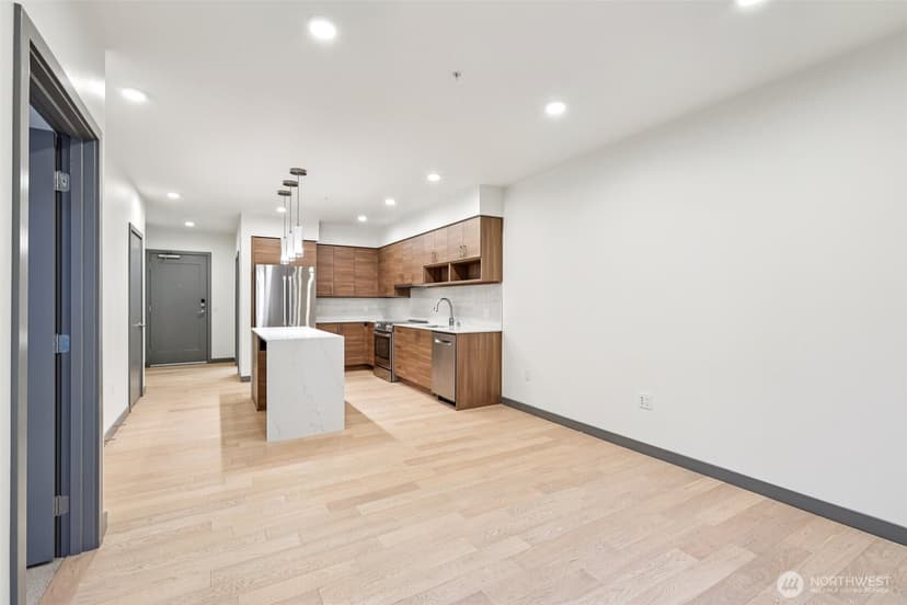 Property photo for 11903 NE 128th St #320, Kirkland photo 22