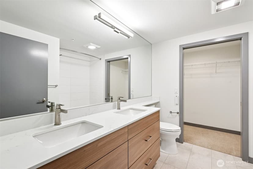 Property photo for 11903 NE 128th St #320, Kirkland photo 26