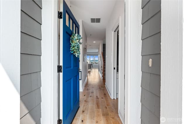 Property photo for 2405 N 30th Street #6, Tacoma photo 2