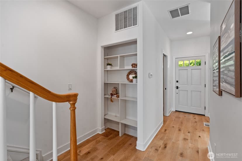 Property photo for 2405 N 30th Street #6, Tacoma photo 15
